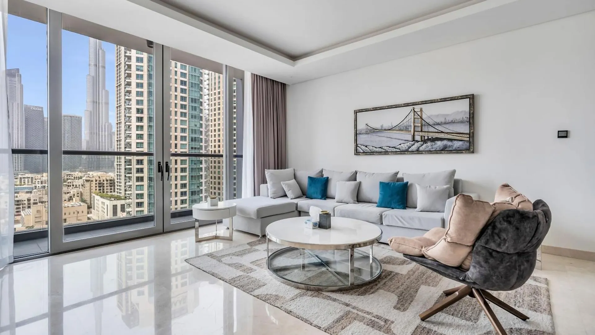 New Luxury 1Br Apart Business Bay With Balcony Dubai United Arab Emirates